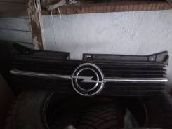 Решетка радиатора. Opel Omega
