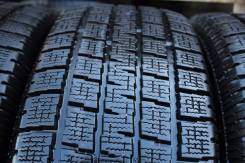 Pirelli Winter Ice Storm. Зимние, без шипов, износ: 10%, 4 шт