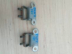 Крепление двери багажника. Toyota: Mark X Zio, ist, Crown, Allex, Camry Gracia, Avensis, Corolla, Probox, Innova, Opa, Estima, Mark II Wagon Blit, Cal...