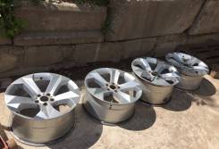 BMW. 9.5/10.5x20, 5x120.00, ET40/30