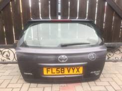 Крышка багажника. Toyota Avensis, ADT251, AZT250, AZT250L, AZT250W, AZT251, AZT251L, AZT251W, AZT255, AZT255W, CDT250, ZZT251, ZZT251L Двигатели: 1AZF...