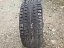 Goodyear UltraGrip Ice Navi Neo. Зимние, без шипов, 2012 год, износ: 10%, 1 шт