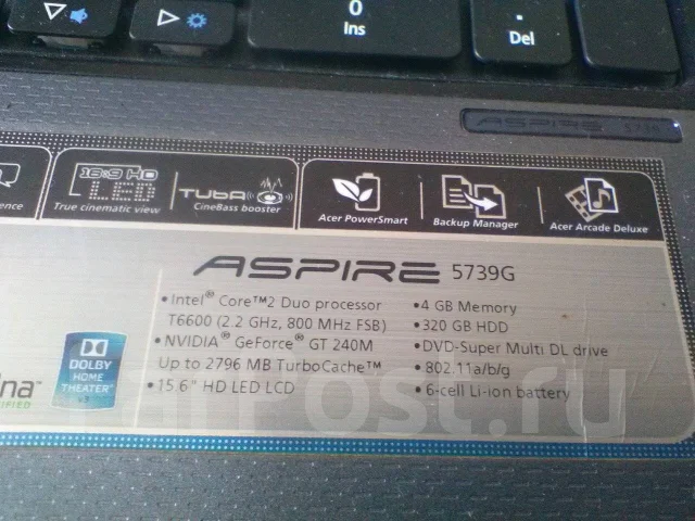 Acer Aspire 5739G. 15.6", 2,2����, ��� 4 ��, ���� 500���, WiFi: 1, Bluetooth: 1, ����������� �� 2��. ����