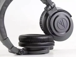 Audio-Technica ATH-M50x ����
