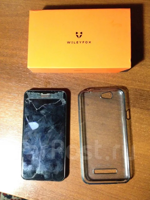 Wileyfox Spark. �/� ����