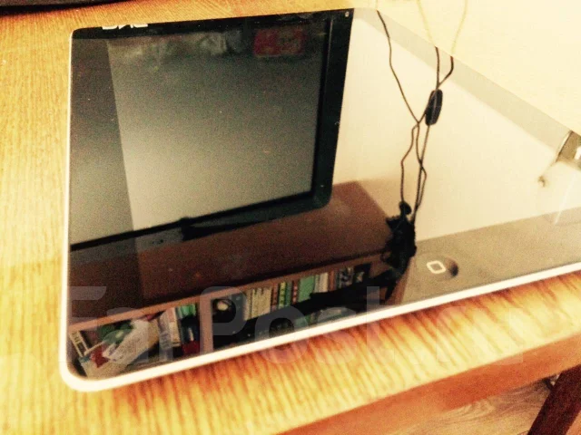 Apple iPad 4 Wi-Fi 64Gb ����