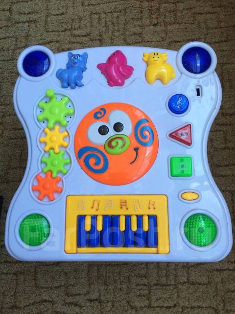 Развивающий стол fisher price