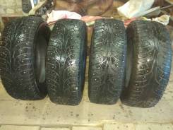 Nokian Hakkapeliitta 5. Зимние, шипованные, износ: 30%, 4 шт