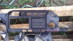 Консоль панели приборов. Toyota Land Cruiser, HDJ81V, HDJ81