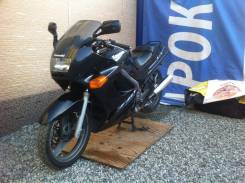 Kawasaki ZZR 250. 249 куб. см., исправен, птс, без пробега