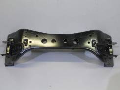 Балка под двс. Toyota 4Runner, KZN215, UZN215, UZN210, GRN210, GRN215 Toyota Land Cruiser Prado, TRJ125, KZJ120, TRJ120, KDJ121, GRJ125, GRJ120, KDJ12...