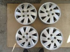 Daihatsu. 4.0x13, 4x100.00, ET40, ЦО 53,0 мм.