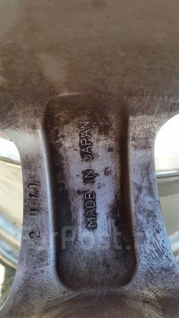 Fox. 7.0x15", 4x100, ET28 ����