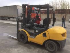 Komatsu FD30T. Вилочный погрузчик -17 высота мачты 4,7м, 3 000 кг.
