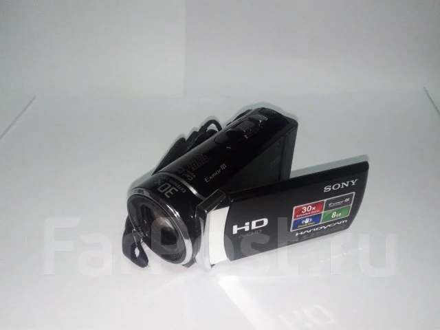 Sony HDR-CX210E. ����� 4-� ��, � ���������� ����