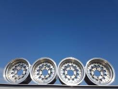 Toyota. 8.5x15, 6x139.70, ET-32