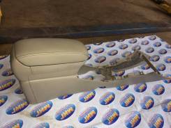 Бардачок. Toyota Avensis, AZT250, AZT250L, AZT250W, AZT251, AZT251L, AZT251W, AZT255, AZT255W, ZZT250, ZZT251, ZZT251L