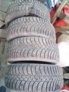 Bridgestone Ice Cruiser 5000. Зимние, шипованные, 2012 год, износ: 30%, 4 шт