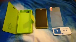 Sony Xperia Z1 Compact. �/�