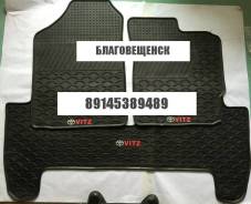 Коврики. Toyota Vitz