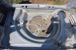 Ванна в багажник. Toyota Corolla Axio, NZE120, NZE141, NZE144, ZRE142, ZRE144, ZZE122 Toyota Corolla Fielder, CE121, CE121G, NZE121, NZE121G, NZE124...
