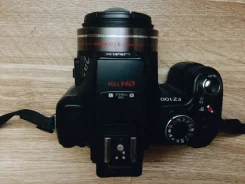 Panasonic Lumix DMC-FZ100. 15 - 19.9 ��, ���: 14� � �����. ��� �����