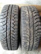 Bridgestone Ice Cruiser 7000. Зимние, шипованные, износ: 20%, 2 шт