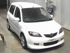 Mazda Demio. DY5W