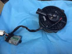 Мотор печки. Lexus LS430, UZS161, JZS160 Lexus GS300, UZS161, JZS160 Lexus GS430, UZS161, JZS160 Lexus RX300, MCU15 Toyota Aristo, JZS160, JZS161 Toyo...