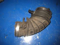 Патрубок воздухозаборника. Honda Stream, ABA-RN4, LA-RN3, LA-RN4 Honda Integra, LA-DC5, ABA-DC5 Honda Stepwgn, LA-RF4, LA-RF3 Honda CR-V, ABA-RD5, LA...