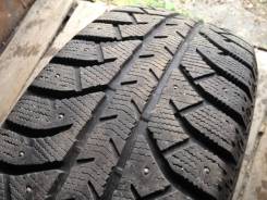 Bridgestone Ice Cruiser 7000. Зимние, шипованные, износ: 10%, 4 шт