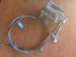 Суппорт тормозной. Toyota Prius, ZVW30, ZVW30L Двигатель 2ZRFXE