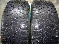 Bridgestone Ice Cruiser 5000. Зимние, шипованные, 2012 год, износ: 60%, 2 шт