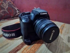 Canon EOS 1000D Kit. 10 - 14.9 ��