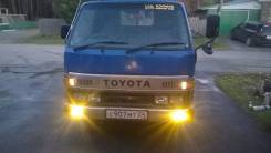 Toyota Toyoace. Истенный японец, 2 000 куб. см., 1 500 кг.