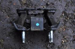 Подушка коробки передач. Lexus: GS350, GS430, GS300, GS450h, GS460, GS30 / 35 / 43 / 460 Toyota GS30, GRS190, GRS191, GRS195, GRS196, URS190, UZS190 T...