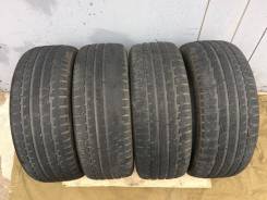 Kumho I'Zen KW27. Зимние, без шипов, износ: 50%, 4 шт
