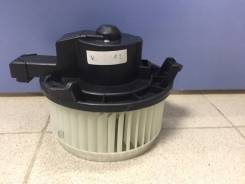 Мотор печки. Toyota Hilux Surf, VZN215, VZN210, KDN215, RZN215, TRN215, TRN210, GRN215, RZN210 Toyota Isis, ZGM10, ZNM10, ANM15, ZGM11, ANM10, ZGM15 T...