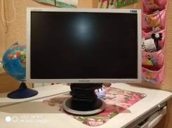 Samsung. 21" (53 см), технология LCD (ЖК)