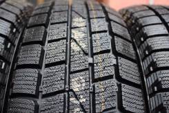 Hankook Winter i*Cept IZ W606. Зимние, без шипов, 2012 год, без износа, 2 шт