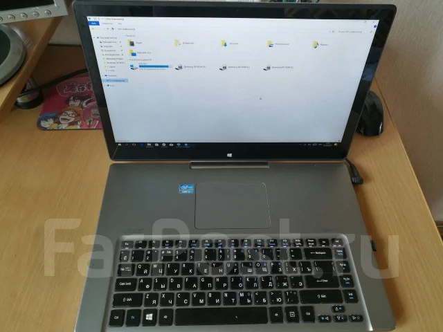 Acer Aspire R7-571G. 15.6", 2����, ��� 8 ��, ���� 256���, WiFi: 1, Bluetooth: 1, ����������� �� 3��. ����
