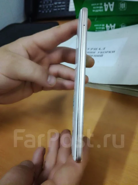 ZUK Z2 Pro. �/� ����