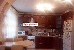 3-комнатная, улица Ладыгина 13. 64, 71 микрорайоны, проверенное агентство, 83 кв. м. Интерьер