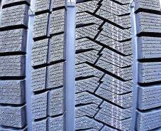 В наличии ПАРА Новые зима 245/40 R18 Triangle ОТ GoodYear, 245/40R18. Зимние, без шипов, 2018 год, без износа, 2 шт