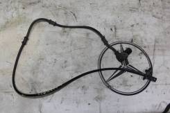 Датчик abs. Mercedes-Benz E-Class, S210, W210 Двигатели: M104, M111E20, M111E23, M112E24, M112E26, M112E28, M112E32, M113E43, M113E55, M119, M111E20EV...