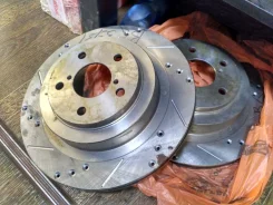 ������ ��������� ����� Subaru 290mm 26700AE030 ����