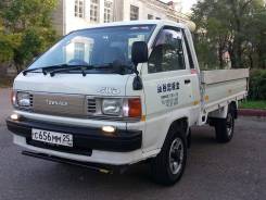 Toyota Town Ace. 4WD, 1 800 куб. см., 1 000 кг.