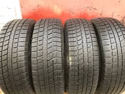 Toyo Winter Tranpath MK3. Зимние, без шипов, износ: 10%, 4 шт