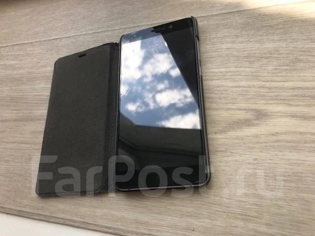 Xiaomi Mi5S Plus. �/� ����