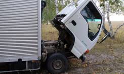 Isuzu Elf. Продам грузoвик Isuzu ELF NKR66E, 4 300 куб. см., 2 200 кг.